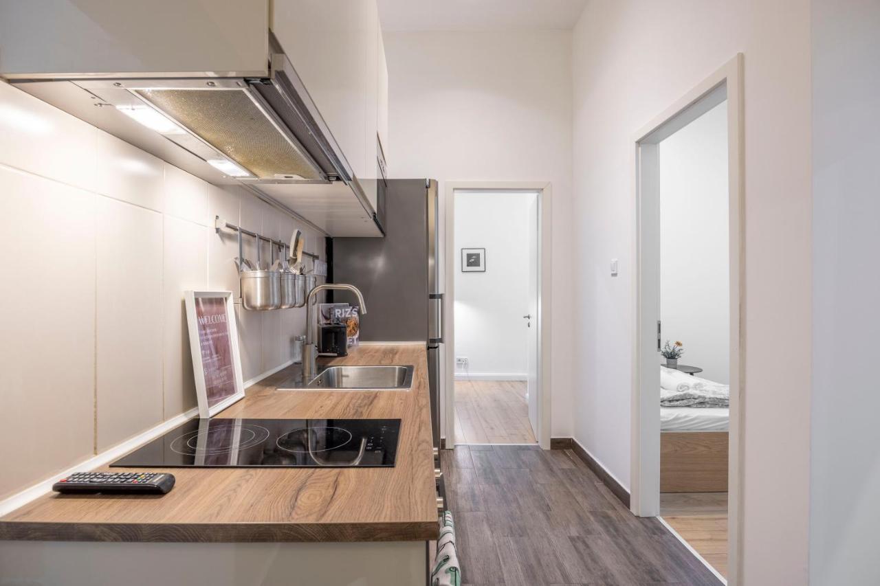 Central Grand Apartment With 5Bedrm 2Bathroom Budapest Ngoại thất bức ảnh