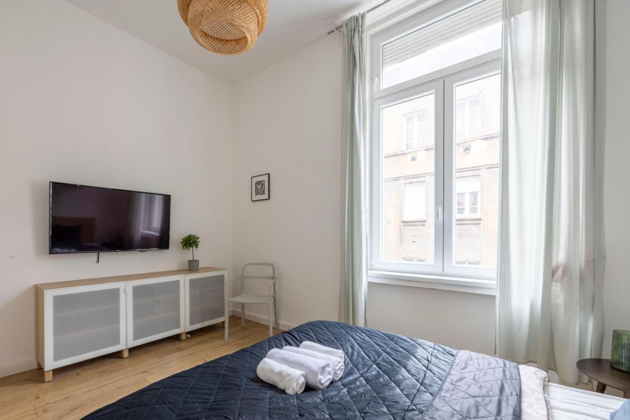 Central Grand Apartment With 5Bedrm 2Bathroom Budapest Ngoại thất bức ảnh
